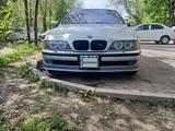 BMW 523 1999 года за 4 000 000 тг. в Алматы