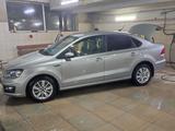 Volkswagen Polo 2019 годаүшін5 800 000 тг. в Астана – фото 2