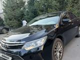 Toyota Camry 2016 года за 14 700 000 тг. в Астана – фото 2