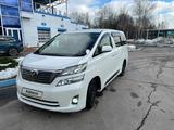 Toyota Vellfire 2010 года за 6 400 000 тг. в Семей – фото 2