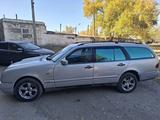 Mercedes-Benz E 290 1996 годаүшін1 850 000 тг. в Сатпаев – фото 2