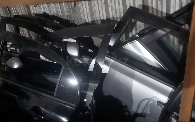 Дверь Honda civic VIII за 35 000 тг. в Алматы