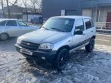 Chevrolet Niva 2007 года за 1 750 000 тг. в Семей – фото 2