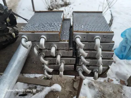 Радиатор печки ниссан привозной оригинал за 15 000 тг. в Алматы
