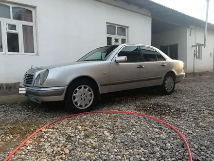 Mercedes-Benz E 320 1996 года за 3 300 000 тг. в Туркестан – фото 8