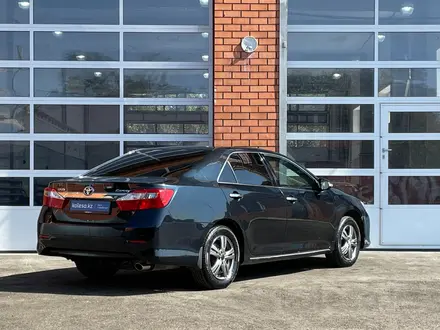 Toyota Camry 2012 годаүшін8 280 000 тг. в Актобе – фото 3