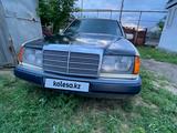 Mercedes-Benz E 200 1993 годаfor700 000 тг. в Костанай – фото 4