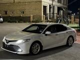 Toyota Camry 2018 годаүшін13 500 000 тг. в Жанаозен – фото 2