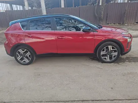 Hyundai Bayon 2023 года за 7 800 000 тг. в Алматы – фото 2
