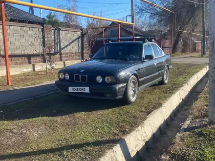 BMW 525 1992 года за 1 800 000 тг. в Алматы – фото 3