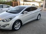 Hyundai Elantra 2015 года за 6 700 000 тг. в Шымкент – фото 2