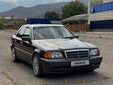 Mercedes-Benz C 220 1993 года за 2 800 000 тг. в Алматы – фото 2