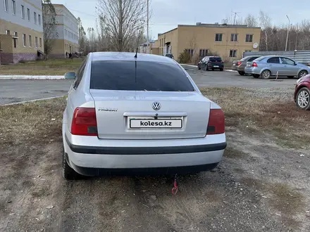 Volkswagen Passat 1998 года за 1 600 000 тг. в Семей