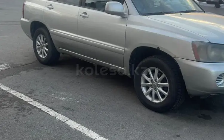 Toyota Highlander 2001 годаfor6 000 000 тг. в Алматы