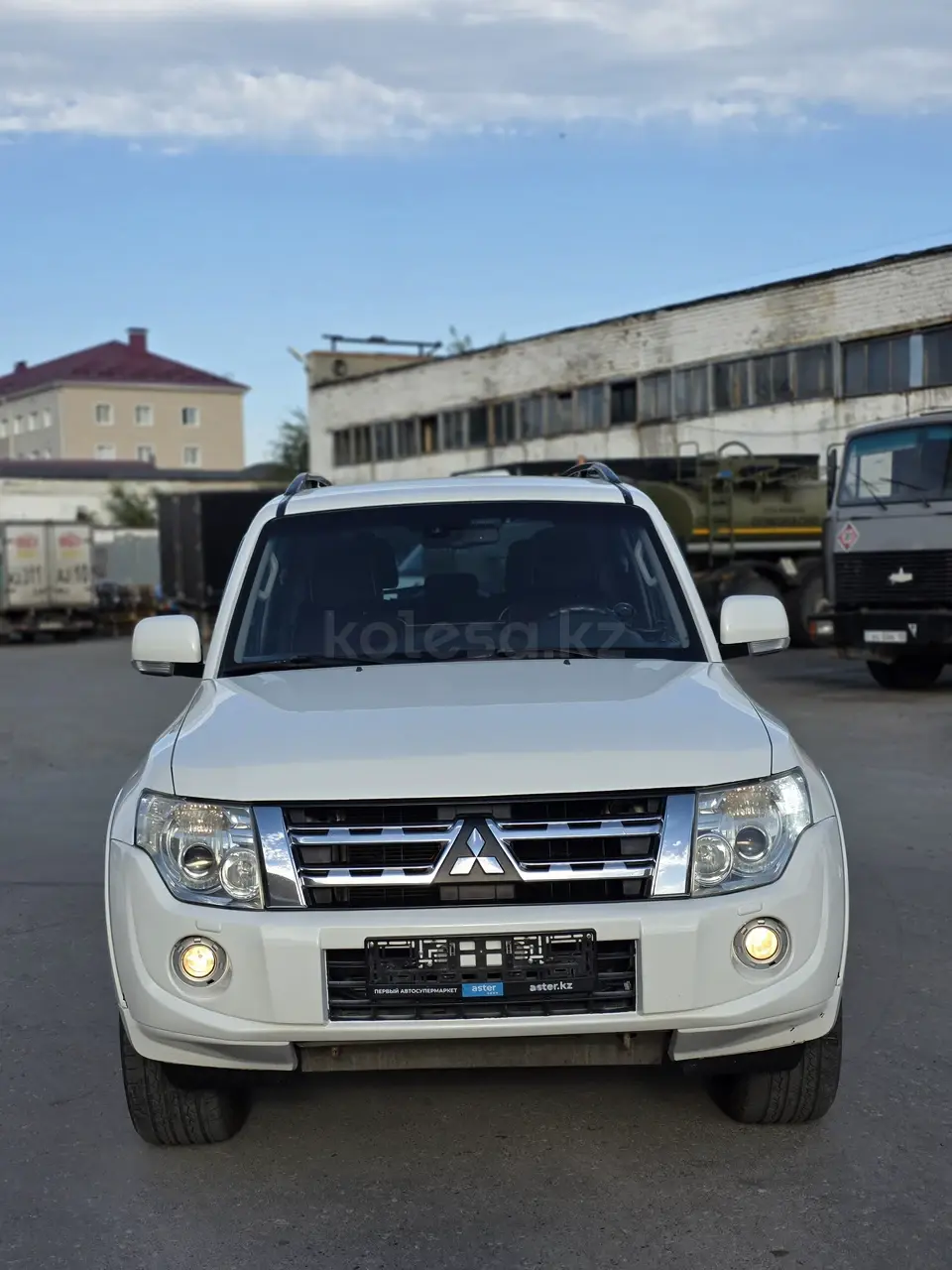 Mitsubishi Pajero, 2012