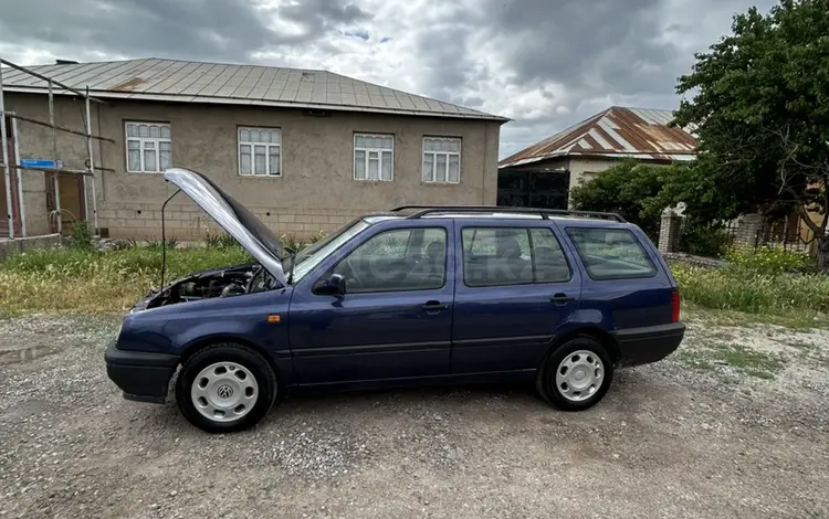 Volkswagen Golf 1994 годаүшін2 000 000 тг. в Шымкент