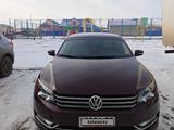 Volkswagen Passat 2013 года за 4 900 000 тг. в Атырау
