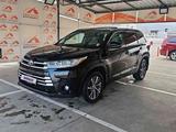 Toyota Highlander 2017 года за 11 500 000 тг. в Алматы