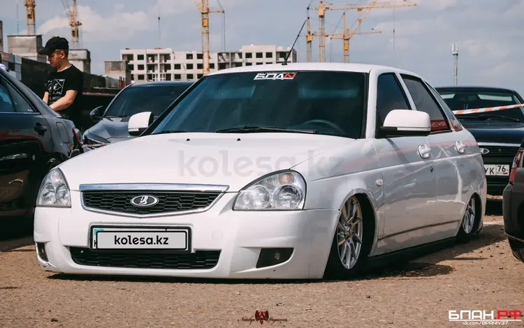 ВАЗ (Lada) Priora 2172 2014 годаүшін2 700 000 тг. в Уральск