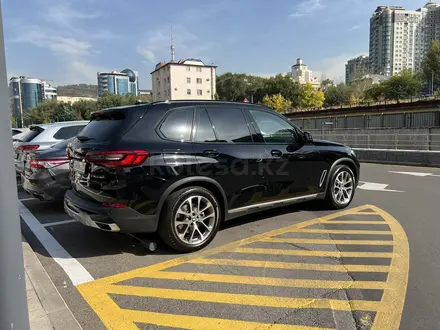 BMW X5 2019 года за 25 000 000 тг. в Алматы