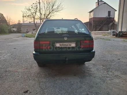 Volkswagen Passat 1996 года за 2 400 000 тг. в Шымкент – фото 3