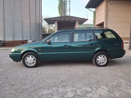 Volkswagen Passat 1996 года за 2 400 000 тг. в Шымкент – фото 5