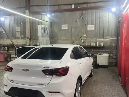 Chevrolet Onix 2023 года за 5 300 000 тг. в Алматы – фото 2
