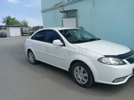 Daewoo Gentra 2014 года за 3 900 000 тг. в Рудный – фото 3