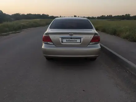 Toyota Camry 2005 года за 6 100 000 тг. в Алматы – фото 10