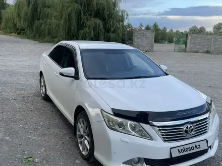 Toyota Camry 2012 года за 9 300 000 тг. в Жаркент – фото 2