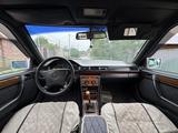 Mercedes-Benz E 220 1993 года за 850 000 тг. в Талгар – фото 2