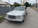 Mercedes-Benz E 220 1993 года за 850 000 тг. в Талгар