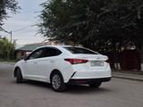 Hyundai Accent 2022 годаүшін6 300 000 тг. в Астана – фото 4