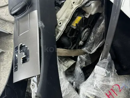 Пороги накладки детали салона зеркало ручка фонарь шторка акпп люк за 25 000 тг. в Алматы – фото 14