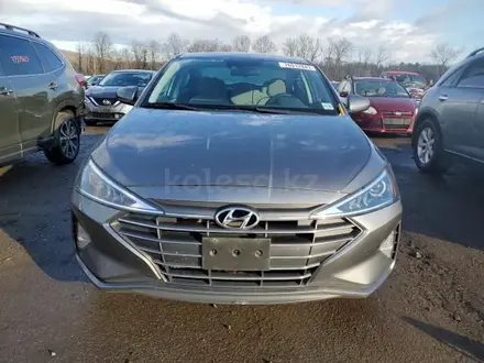 Hyundai Elantra 2019 года за 6 500 000 тг. в Актау