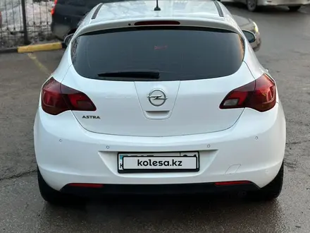 Opel Astra 2012 года за 4 500 000 тг. в Астана – фото 4