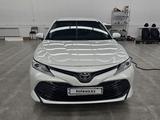 Toyota Camry 2020 года за 14 500 000 тг. в Астана