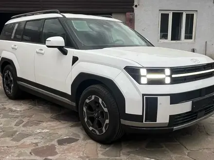 Hyundai Santa Fe 2024 года за 17 800 000 тг. в Астана
