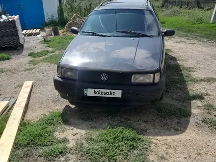 Volkswagen Passat 1993 года за 750 000 тг. в Усть-Каменогорск – фото 4