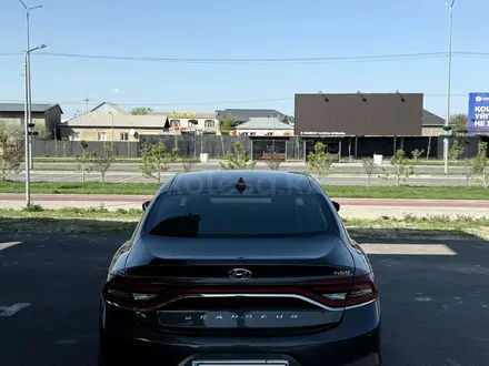 Hyundai Grandeur 2019 года за 10 000 000 тг. в Шымкент – фото 12