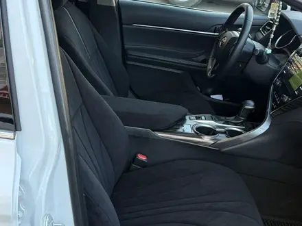 Toyota Camry 2019 года за 14 000 000 тг. в Кокшетау – фото 3