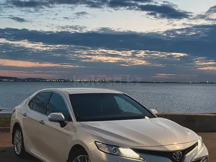 Toyota Camry 2019 года за 14 000 000 тг. в Кокшетау