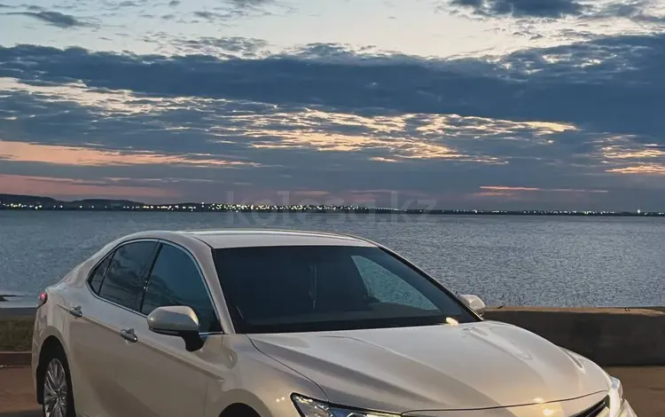 Toyota Camry 2019 года за 14 000 000 тг. в Кокшетау