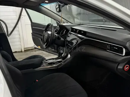 Toyota Camry 2019 года за 14 000 000 тг. в Кокшетау – фото 5