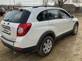 Chevrolet Captiva 2012 года за 6 600 000 тг. в Шалкар – фото 2