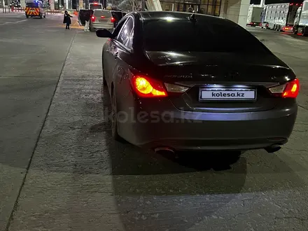Hyundai Sonata 2010 года за 4 000 000 тг. в Караганда