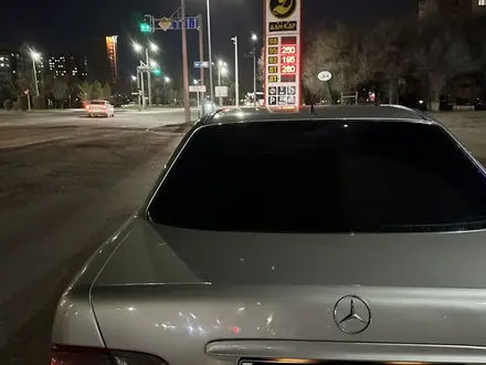 Mercedes-Benz E 280 2000 года за 3 850 000 тг. в Астана – фото 3