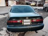 Toyota Camry 1999 годаүшін2 500 000 тг. в Алматы – фото 2