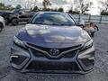 Toyota Camry 2023 года за 13 000 000 тг. в Атырау – фото 4