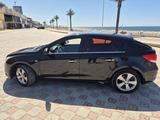 Chevrolet Cruze 2011 года за 3 800 000 тг. в Актау – фото 3